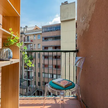 Διαμέρισμα Moscova Gem - Bright And Quiet 5th Floor