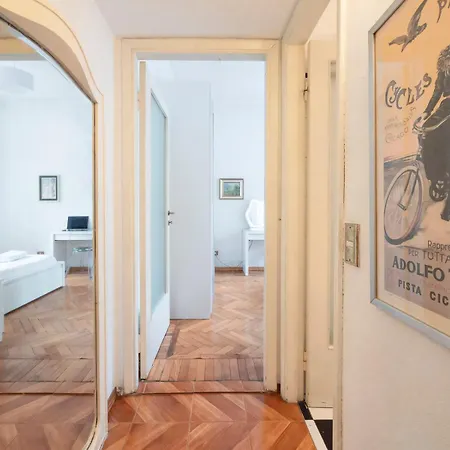 Διαμέρισμα Moscova Gem - Bright And Quiet 5th Floor *